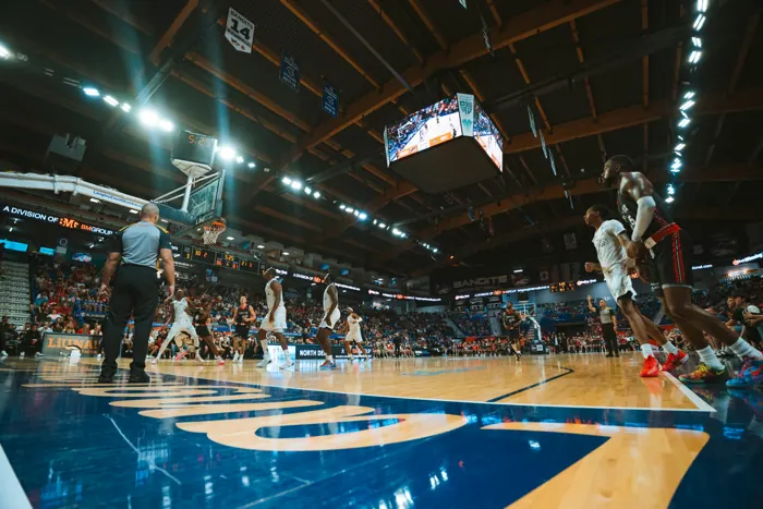 Illustrative Odds sports photography